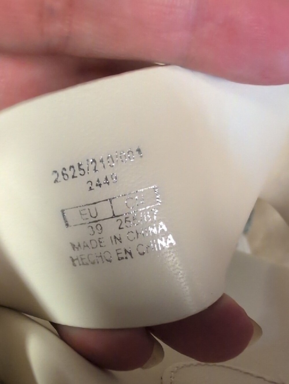 Zara Cream Slide Sandals with Gold-Tone Buckle Detail - Picture 10 of 10